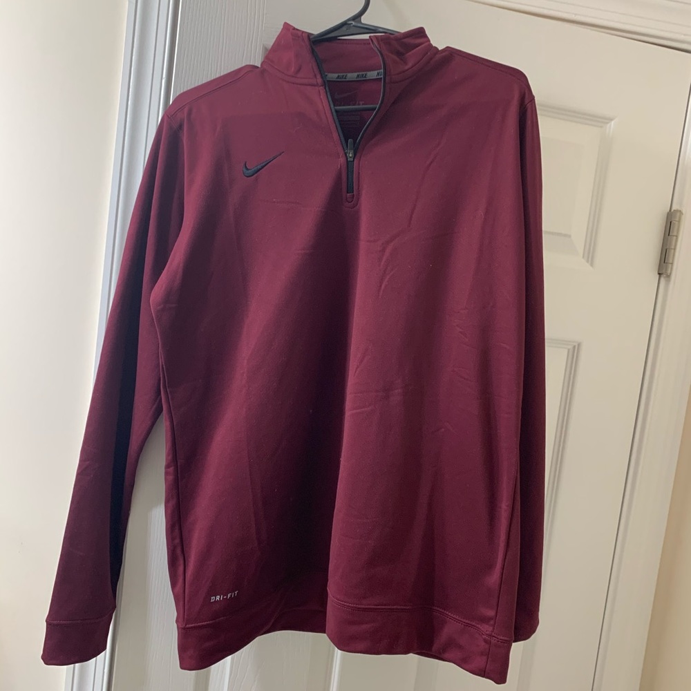 Nike pullover